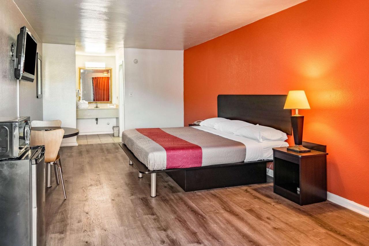 Motel 6-Portsmouth, Va Екстериор снимка