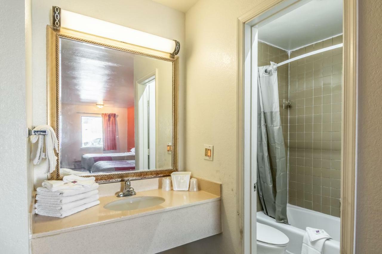Motel 6-Portsmouth, Va Екстериор снимка